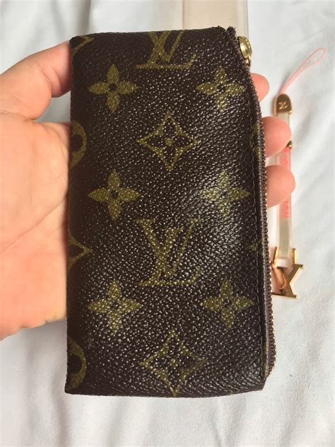 keychain wallet louis vuitton|authentic Louis Vuitton key pouch.